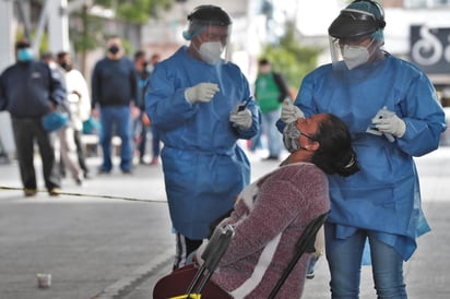  Al día de hoy, se contabilizan en Coahuila 94,397 casos, incluidos 7,337decesos. (ARCHIVO)
