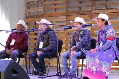 En ese evento, el pasado 19 de noviembre, los Cardencheros realizaron el conversatorio ‘La tradición del canto cardenche’, el cual fue transmitido de manera virtual vía Zoom.
