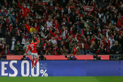 Portugal exigirá presentar un test de COVID con resultado negativo para acceder a los estadios de futbol. (ARCHIVO)