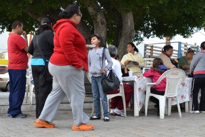 En la actualidad 7 de cada 10 adultos tienen exceso de peso, según IMSS. (ARCHIVO)