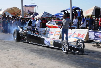 Espectaculares dragsters utilizarán todo su cilindraje para ofrecer un gran espectáculo a los ansiosos aficionados de La Laguna.