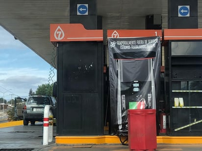 La Procuraduría Federal del Consumidor (PROFECO) sancionó a una gasolinera de la cadena Petro Seven, a la cual días atrás le inmovilizó bombas, sin embargo estos fueron cubiertos por lonas de la misma empresa, por lo cual se hizo acreedor a una multa de la cual hasta el momento no se da a conocer el monto.
