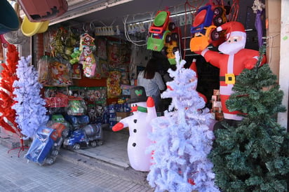 Las compras de las fiestas decembrinas serán mayores por el pago de ahorros y aguinaldos, lo que significa una derrama económica similar a la de años anteriores.