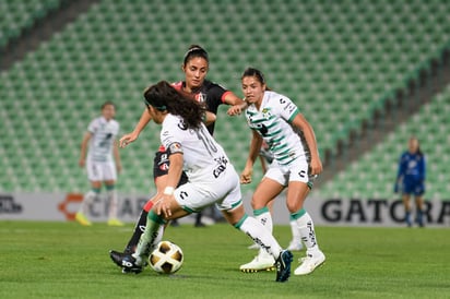 Se jugó por vez primera este viernes un partido de liguilla de la Liga MX Femenil. (JORGE MARTÍNEZ)