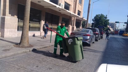 Autoridades refuerzan acciones de limpieza en zona Centro. (CORTESÍA)