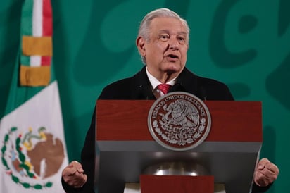 El presidente López Obrador dijo que le toma la palabra al Revolucionario Institucional y que le daría gusto que ellos rectificaran porque es de sabios cambiar de opinión, hasta las piedras cambian de parecer. (EL UNIVERSAL) 