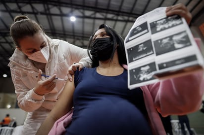 Para evitar contagios, es importante seguir con medidas de salud. (EL SIGLO DE TORREÓN)