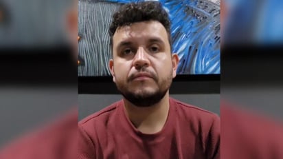 Triste y frustrado es como se siente Edén Muñoz, el vocalista de la agrupación Calibre 50 tras dar positivo a tres pruebas de COVID-19.