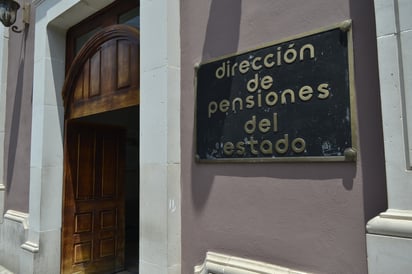 Pensionados y jubilados deben acudir a la dirección de Pensiones para comprobar supervivencia. (EL SIGLO DE TORREÓN) 