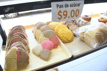 El precio del pan se mantiene en 8 pesos al público en el francés y 9 en el de dulce. (FERNANDO COMPEÁN)
