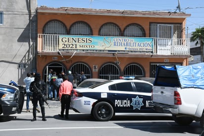 En los alrededores del anexo se observó una fuerte presencia de varias corporaciones policiacas.