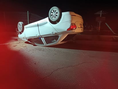 El conductor del automóvil siniestrado se retiró del lugar.