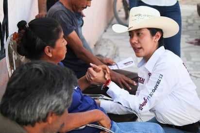 Betzabé Martínez dijo estar segura de que tiene la capacidad de afrontar las cosas con amor. (EL SIGLO DE TORREÓN)