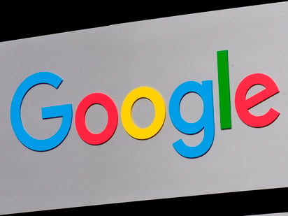 La Comisión rebate los argumentos de Google y sostiene que no hay posibilidad de sustitución entre los anuncios de búsqueda y los que no son de búsqueda. (ARCHIVO)