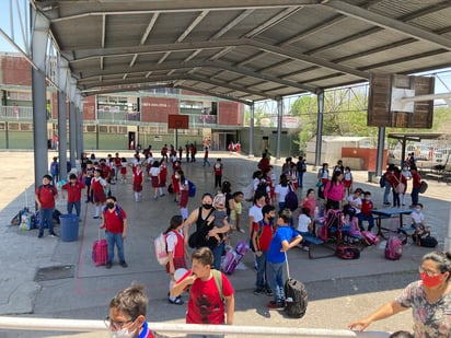 El 95 % de los planteles se encuentran funcionando y con todos sus alumnos en clases presenciales. (CORTESÍA)