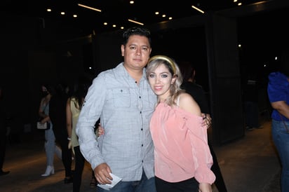 (FOTO: EL SIGLO DE TORREÓN / Fernando Compean) Oziel y Melany. 