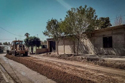 Se espera que en unos días se concluya con la pavimentación. (EL SIGLO DE TORREÓN)