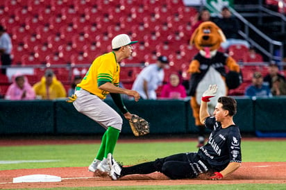 Mariachis se llevan la serie ante Generales