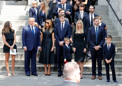 Donald Trump y toda su familia despiden a Ivana Trump en su funeral en Nueva York