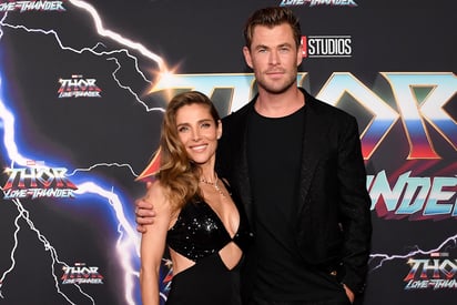 Elsa Pataky llama 'domador de esposas' a Chris Hemsworth en su cumpleaños 39