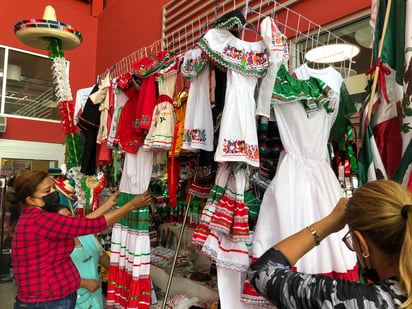 Estima la Canaco en Gómez Palacio alcanzar un 35 por ciento más de ventas por las fiestas patrias. (EL SIGLO DE TORREÓN)