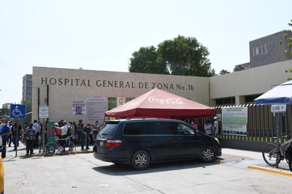 Hombres terminan hospitalizados en la Clínica 16 del IMSS luego de participar en una riña.