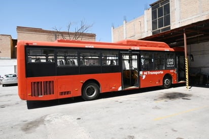 Ayer llegó a Torreón una unidad de prueba para el Metrobús; se informó que los concesionarios evaluarán su rendimiento y capacidad.