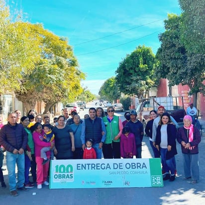 Colonos fueron parte del evento de entrega. (EL SIGLO DE TORREÓN)