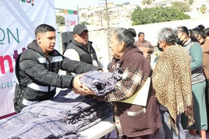 Se llevó a cabo la Brigada Torreón siempre Contigo en la colonia Durangueña, en el sector poniente. (EL SIGLO DE TORREÓN)