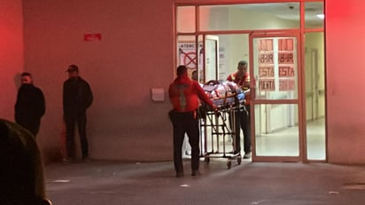 Fue trasladado en código rojo al Hospital General de Saltillo.