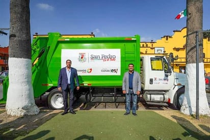 Desde el año pasado se anunció la entrega del camión recolector de basura, el cual se concretó hace unos días. (EL SIGLO DE TORREÓN)