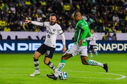 Aburren Santos Laguna y Club América en partido amistoso