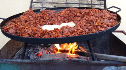 Una gran verbena popular se tiene preparada el día de hoy alrededor de la Plaza Principal por el Chatarra Fest. (EL SIGLO DE TORREÓN)