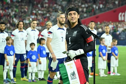 Carlos Acevedo portó el gafete de capitán de la Selección Mexicana anoche en el partido amistoso contra Estados Unidos (FOTO: miseleccionmxEN)