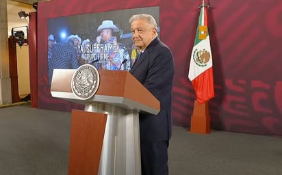 AMLO pidió proyectar el video de la canción Ya supérame, de Grupo Firme, para responder a la oposición por sus críticas tras el virtual triunfo de Delfina Gómez en el Edomex.