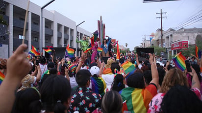 Vuelven a marchar por el Orgullo LGBTI+ en Torreón