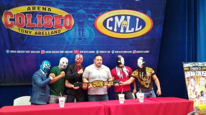 Arena Tony Arellano firma alianza con el Consejo Mundial de Lucha Libre