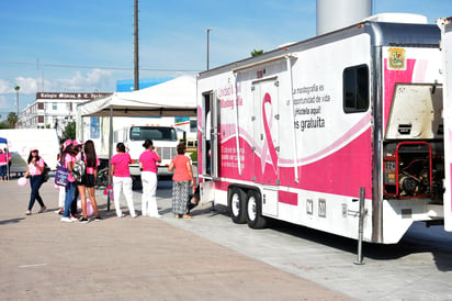 Gracias a estos camiones se logra detectar a tiempo el cáncer de seno, así como otras enfermedades de la glándula mamaria.