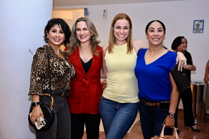 Griselda Núñez, Mónica Aranda, Roberta Batarse y Jackie Alonso.Liliana Martínez y Carlos Juárez (EL SIGLO DE TORREÓN/EDDIE RUIZ) 