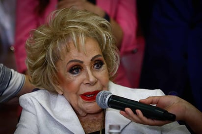 Tras reportes, Sylvia Pasquel niega que Silvia Pinal esté delicada de salud