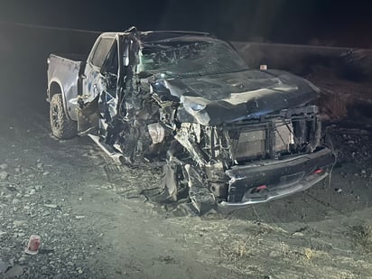 Fue alrededor de la una de la mañana que la pareja se trasladaba en una camioneta a la altura del kilómetro 128. 