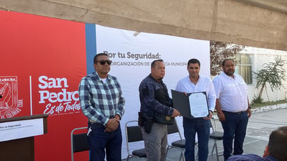 Ayer se presentó formalmente al director de la Policía de San Pedro. (EL SIGLO DE TORREÓN)