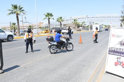 Los operativos para verificar el uso del casco y aspectos de seguridad se realizan de manera constante.