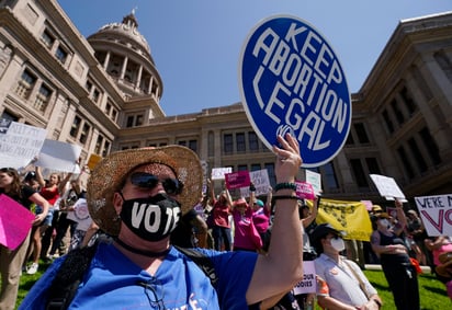 El Supremo decidió entonces que las reglas existentes para la píldora abortiva permanecerían intactas mientras durara el litigio. (ARCHIVO)