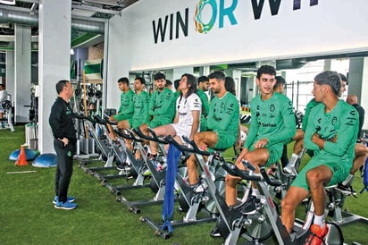 Los futbolistas han trabajado tranquilamente en su cuartel general, TSM, exclusivamente en pruebas físicas.