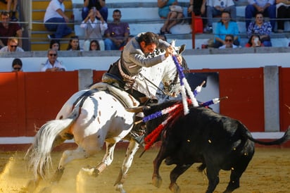 El renombrado rejoneador español alternará con el hidrocálido Arturo Saldívar, en un festejo de auténtico lujo en la Comarca Lagunera (EFE)