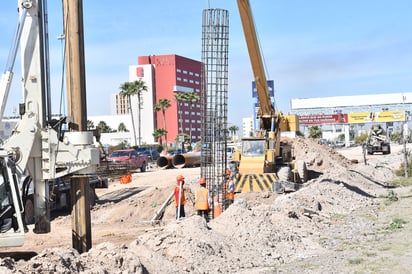 La Dirección de Obras Públicas dio a conocer que la construcción del Giro Independencia avanza conforme a los plazos establecidos.