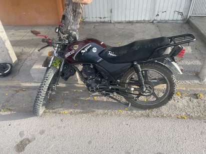 Un motociclista que se encontraba en estado de ebriedad se impactó por alcance contra un vehículo particular en el sector Centro de la ciudad de Lerdo.