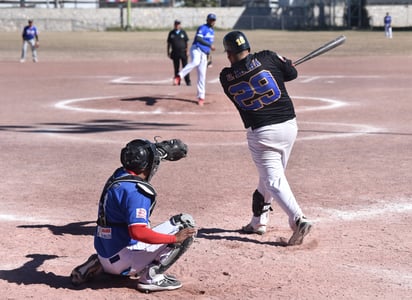 Tremendo inicio de playoffs en Liga de Empleados