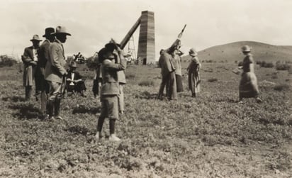 Invitan a exposición fotográfica que organiza el grupo Astronómico de Gómez Palacio para este sábado. El estado de Durango fue el elegido para la instalación del campamento de la Comisión Científica Mexicana, debido a que contaba con mejores condiciones.